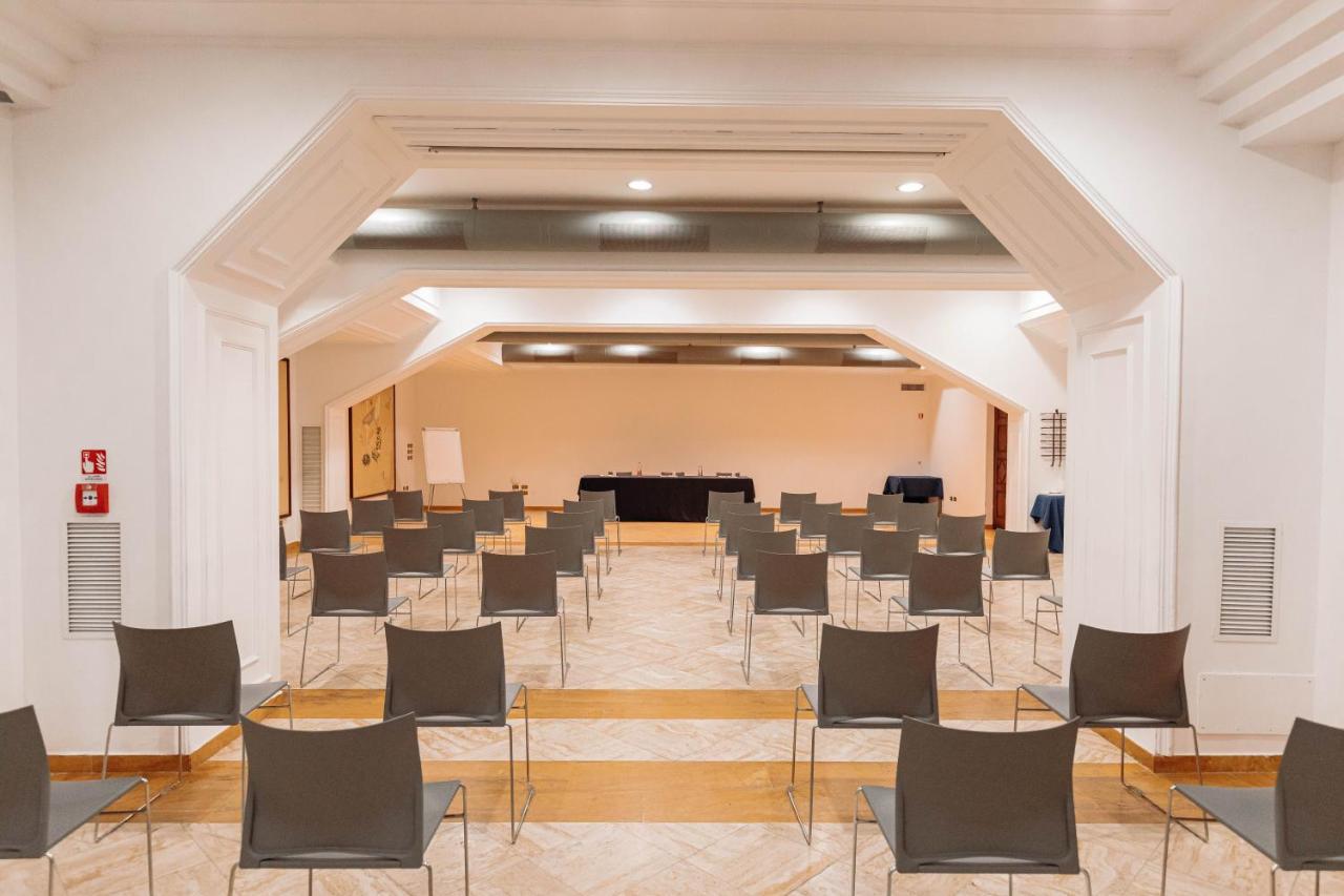 Grand Hotel Croce Di Malta مونتيكاتيني تيرمي المظهر الخارجي الصورة